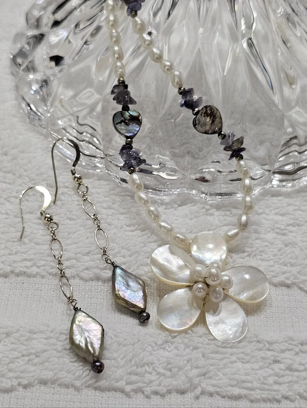 Artisan Pearl Necklace With Amethyst Accents & 925 Grey Pearl Earrings - Picture 13 of 15
